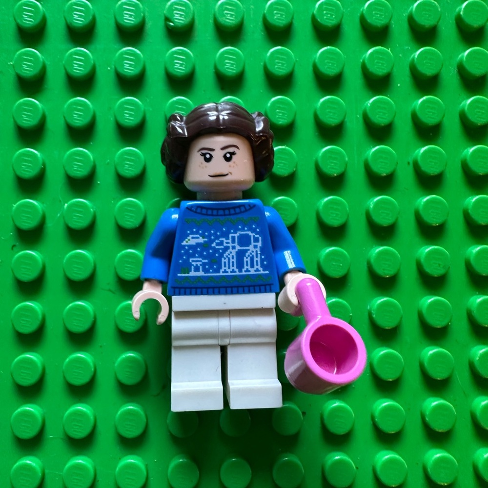 Lego Star Wars Minifigure- Princess Leia Holiday Sweater 75395 - Advent Calendar